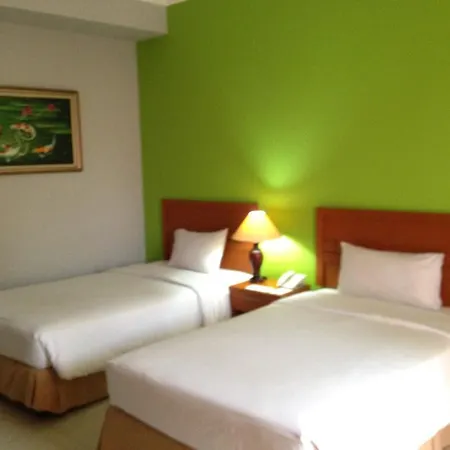 Town House Bukit Damai Indah-2